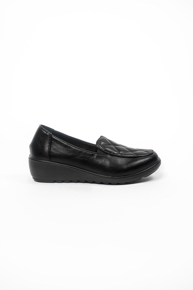 Helen Dr. Lightfoot Ladies Black Quilted Slip On Casual Shoe