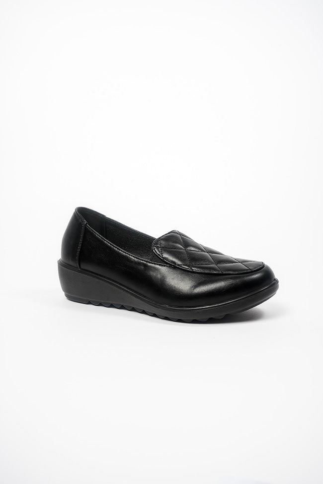 Helen Dr. Lightfoot Ladies Black Quilted Slip On Casual Shoe