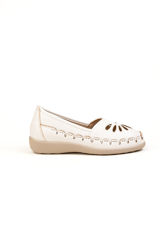 Effie Teardrop Cutout Dr. Lighfoot Ladies Casuals White