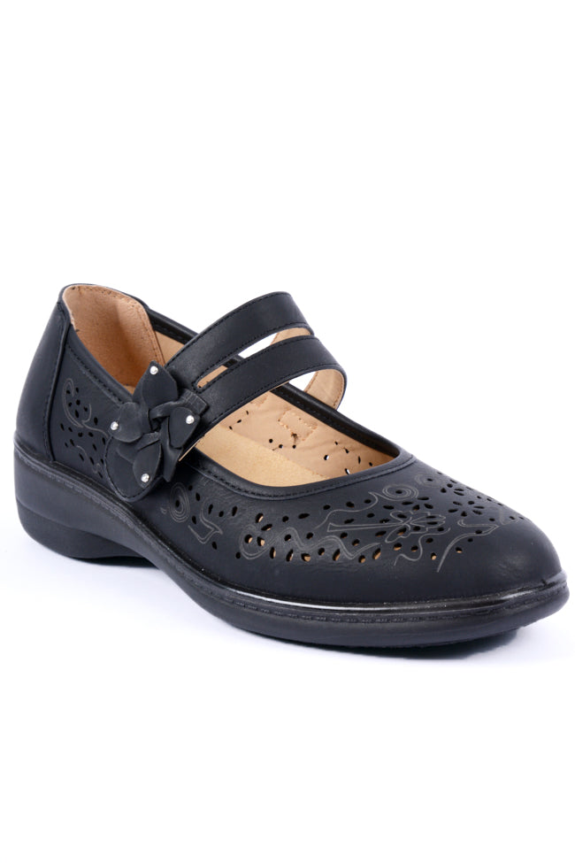 Oprah Black Dr Lightfoot Shoe 4x9