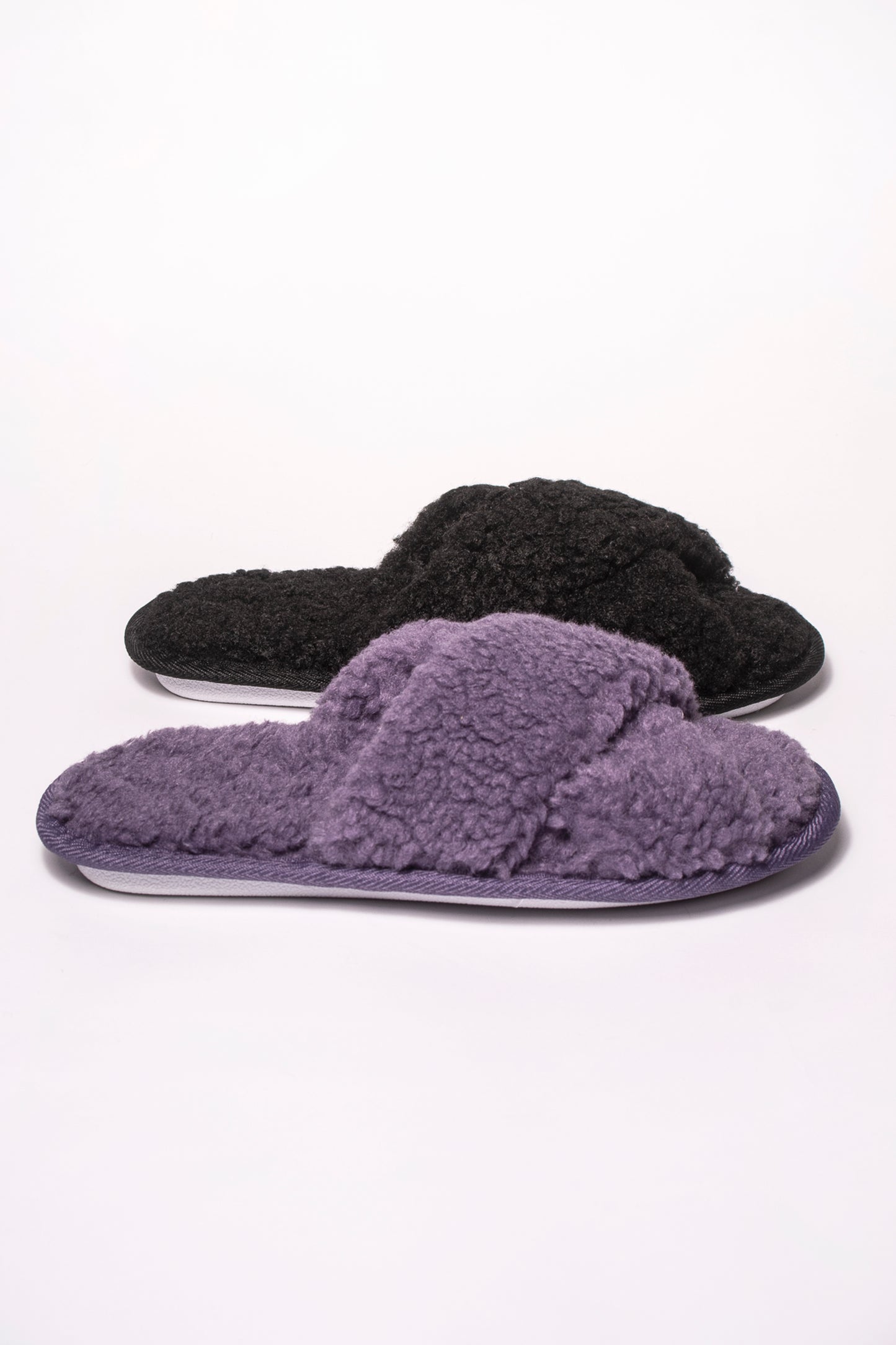 Frida cross over borg slip on slipper Purple and Black